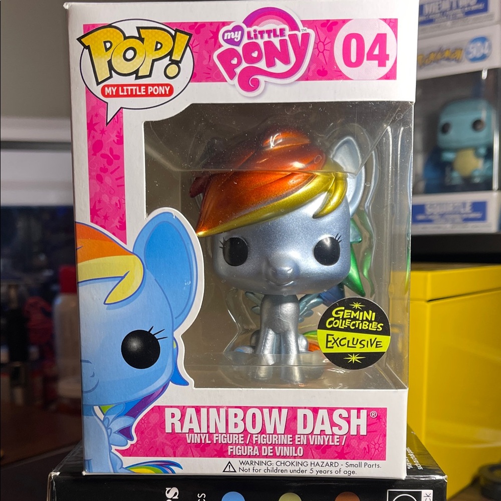 My Little Pony Rainbow Dash Exclusive Vinyl Figure
